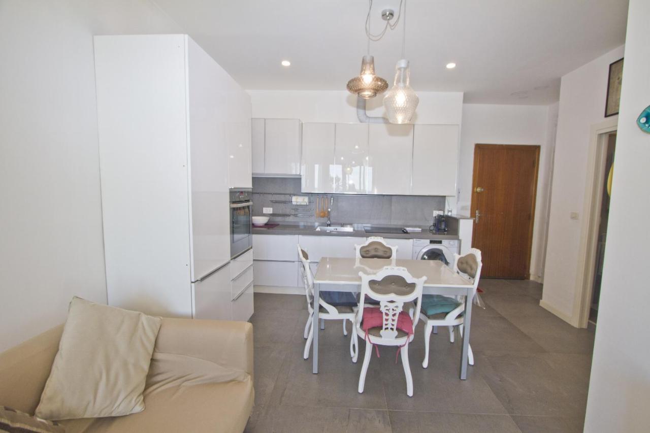 Apartamento Garden Floor With Promenade Sea View